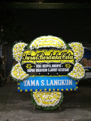 Papan Bunga Duka di Tanjung Tiram